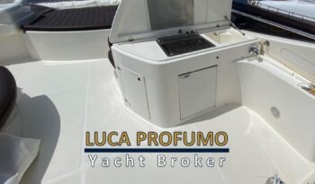 Ferretti 780