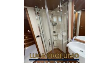 Ferretti 780
