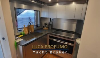 Terranova 85 Explorer