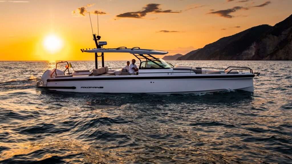 Axopar 37 Sun Top